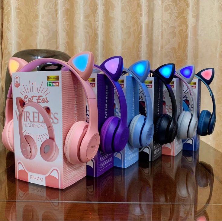 Cat Head Wireless Bluetooth Headphones with LED Light, Beautiful colors